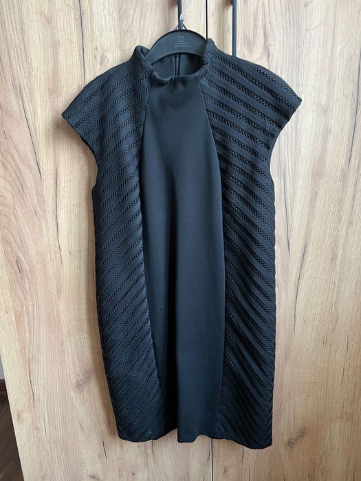 разная женская одежда