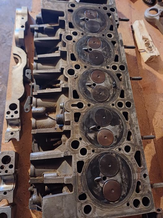 Т5 Головка двигателя в сборе