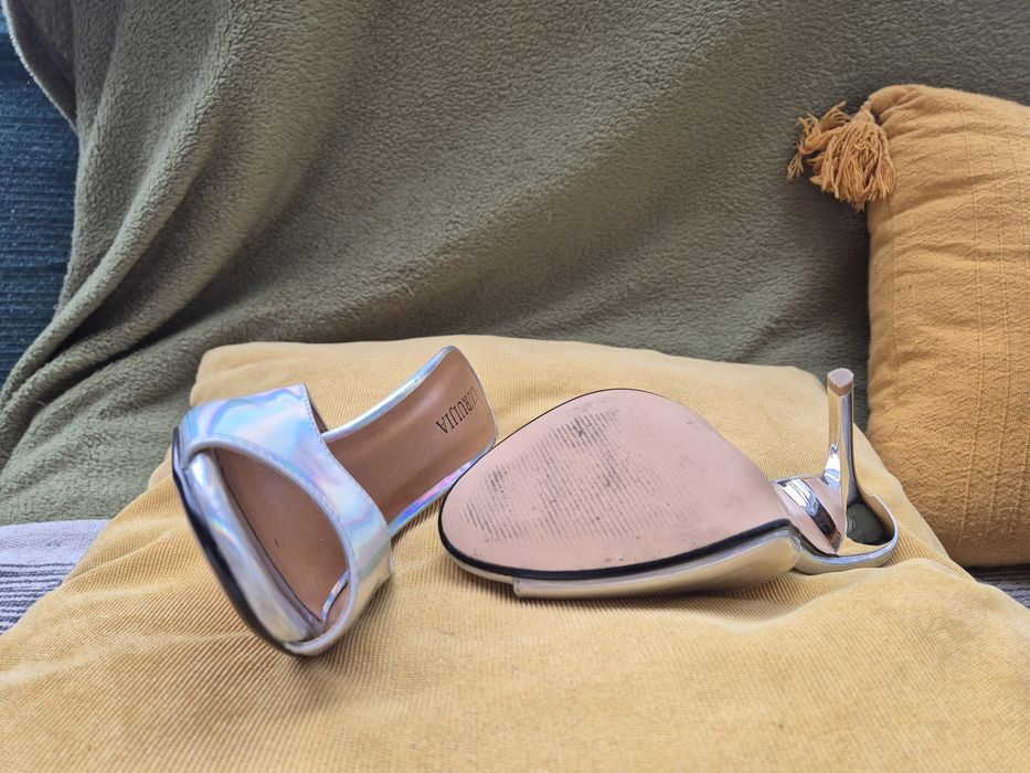 Papuci cu toc mules gri