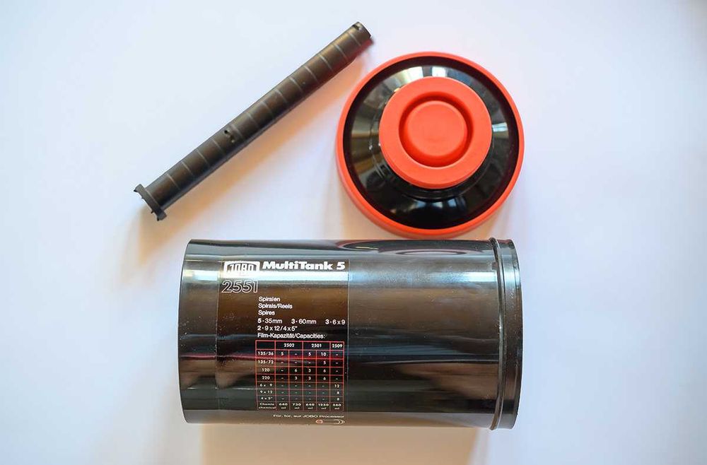 Jobo 2551 + JOBO 2502 доза и спирали за проявяване на филми