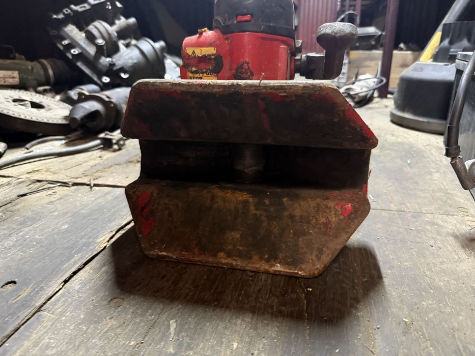 Грузовой Фаркоп 48