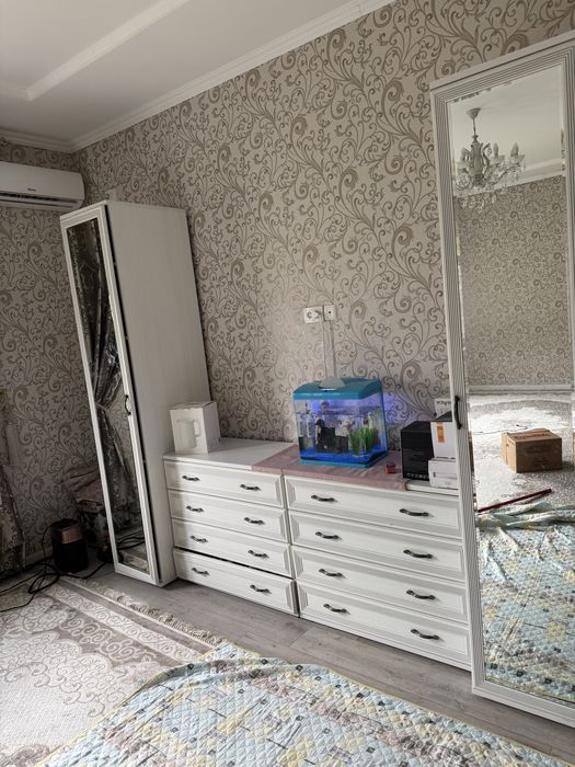 Горка в зал , современная , стильная