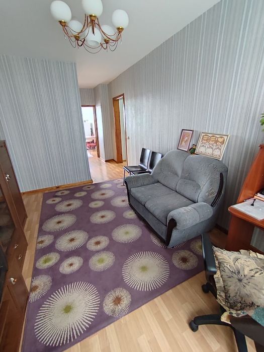 Продается 4-комн (6-84, 2 эт)