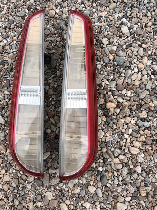 ляв и десен стоп за форд фокус 2 комби фейслифт FORD FOKUS II FACELIFT