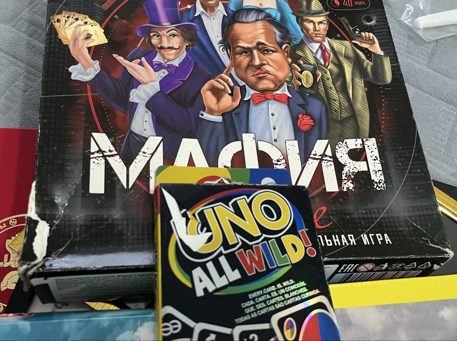 Монополия , Мафия , Уно