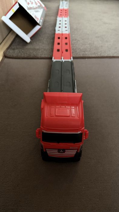 Camion jucarie catapult