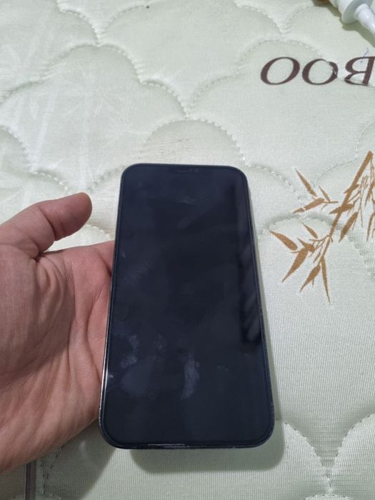 Срочно продаю Iphone 12 pro max