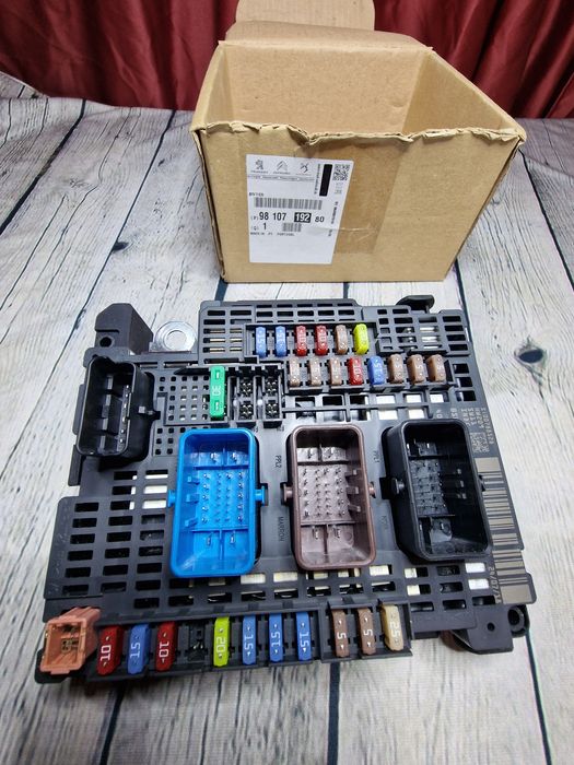 Panou siguranțe Peugeot 508 sw