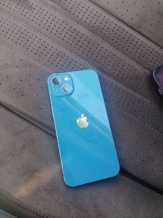 Айфон 13 128 гб.