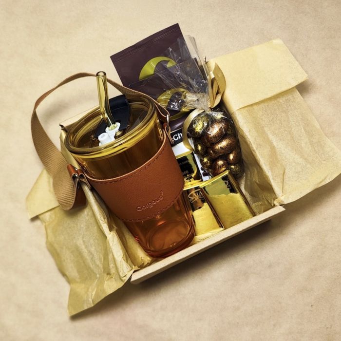 Подарочные наборы на 8-е марта