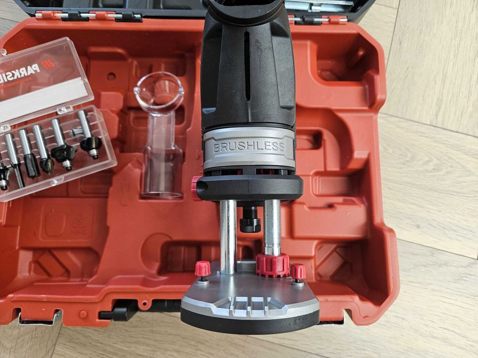 Нова акумулаторна фреза оберфреза Parkside Performance 12V с гаранция