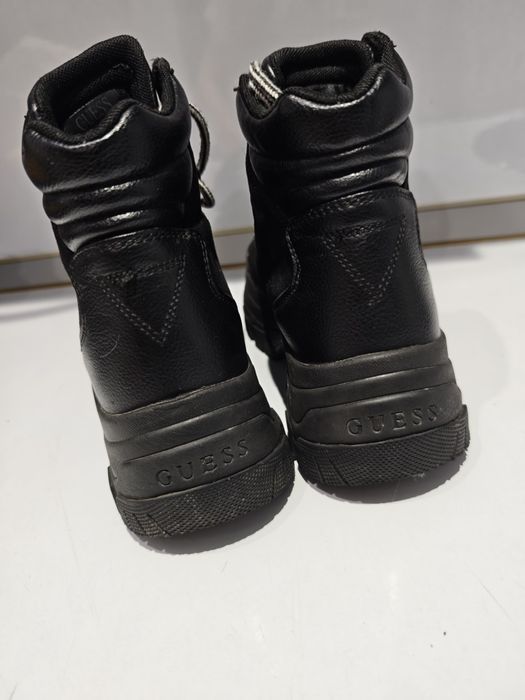 Дамски обувки Guess