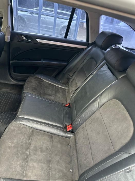 Продам автомобиль Шкода Суперб В6 Универсал