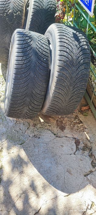 Оригинални алуминиеви джанти 16 5x112  със зимни гуми Mercedes