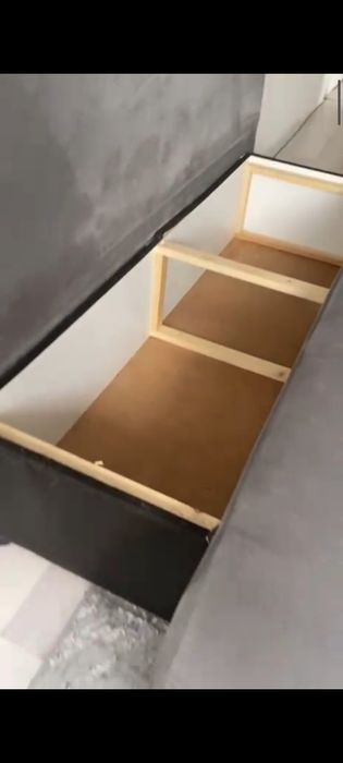 Продаю диван в отличном состоянии