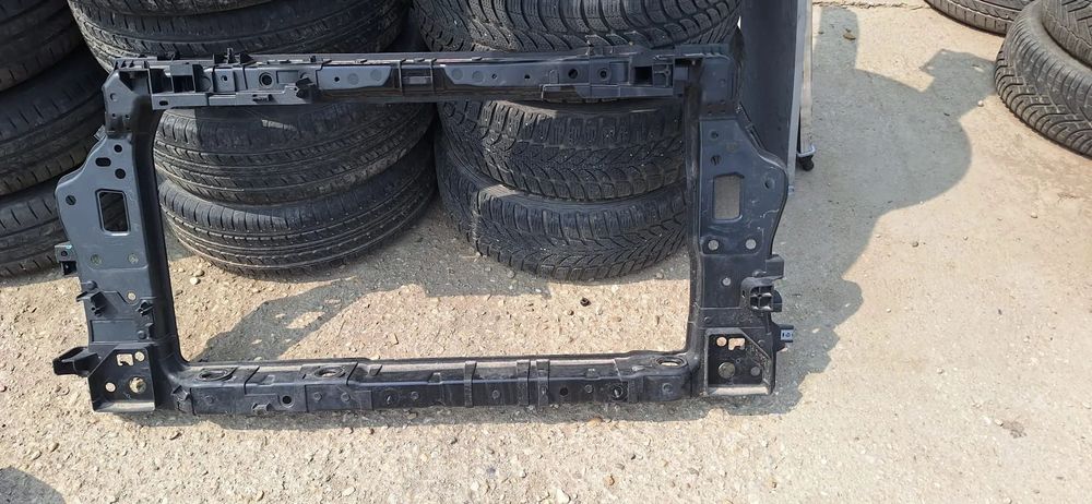 Trager Renault Arkana cod 625008479R