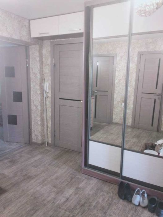 Продается трехкомнатная квартира в Сортировке