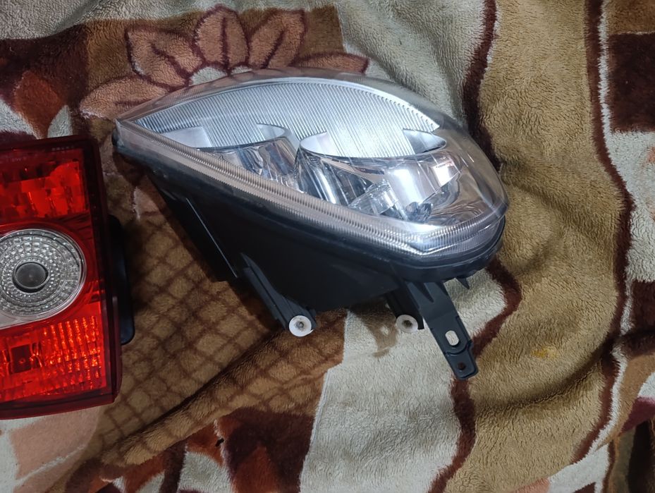 Фара на приору и задняя