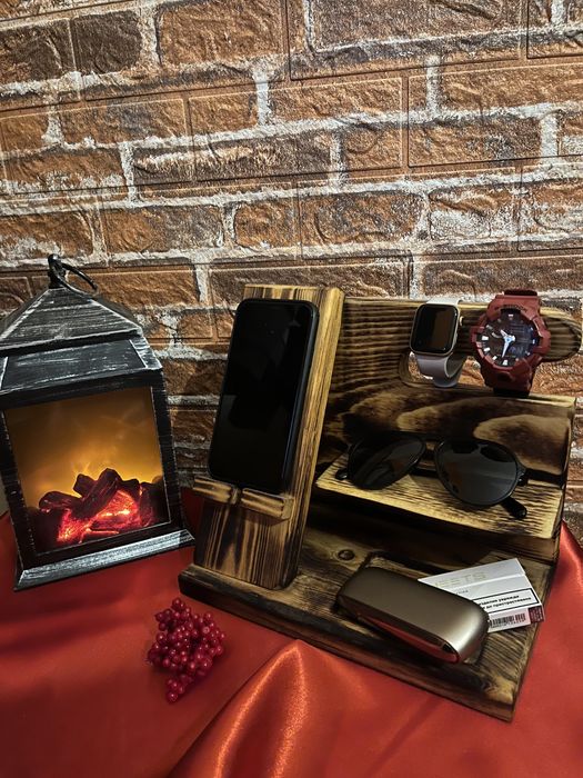 Дървен органайзер