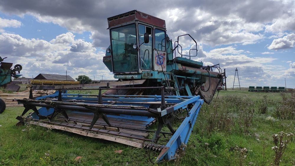 Продам комбайн со свальной жадкой Шумахер