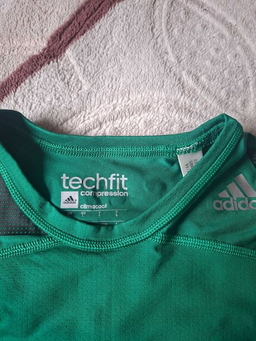 Мъжко термо горнище адидас!+Подарък тениска Адидас!