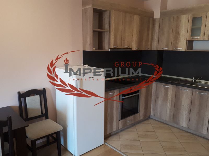 Дава се под наем Двустаен апартамент в Варна, Конфуто - 60 кв.м за 459 € - Снимка #1