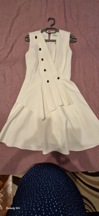 Елегантна  рокля  на марката  Lucy