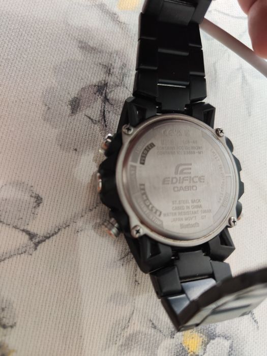Продам часы casio