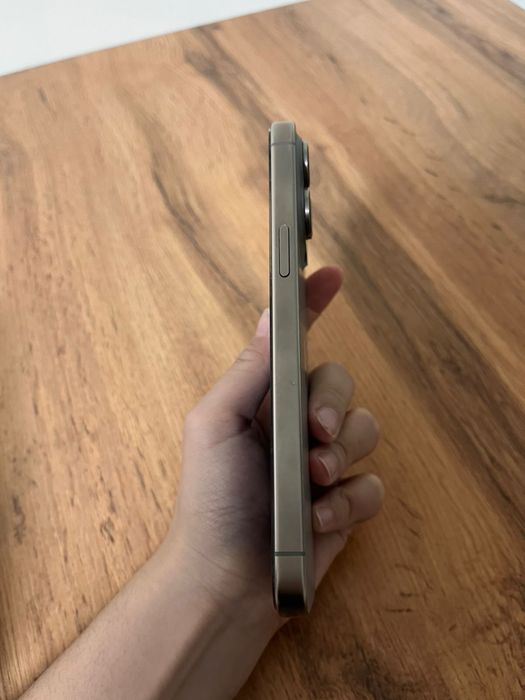 Iphone 15 pro max 512G 87%AKB