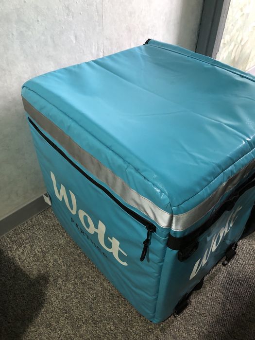 Продам термосумку Wolt