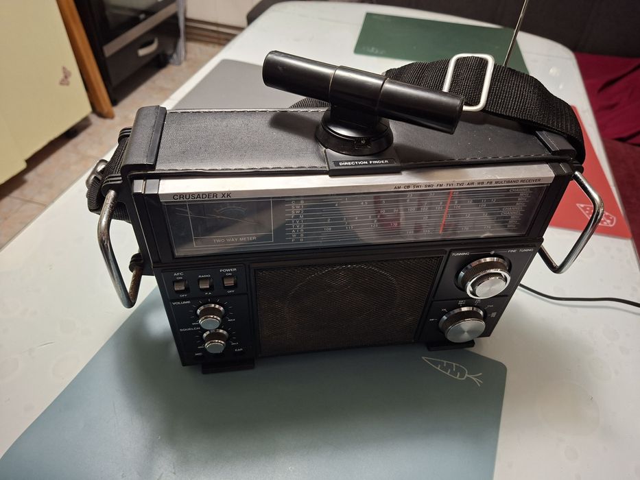 Radio Stereo profesional Crusader XK, multiband receiver