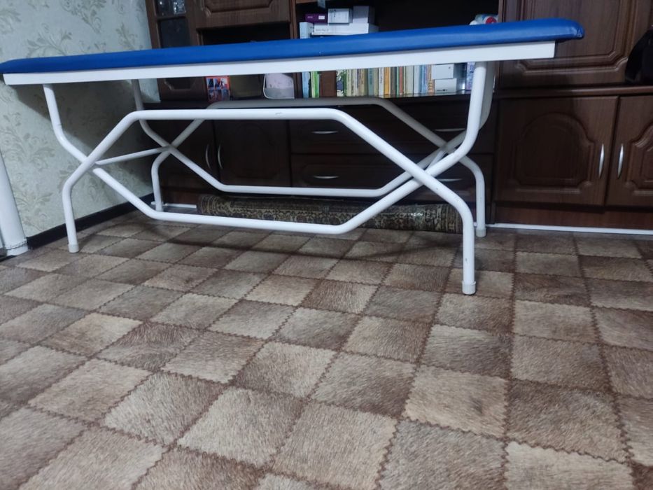 Кушетка для массажа