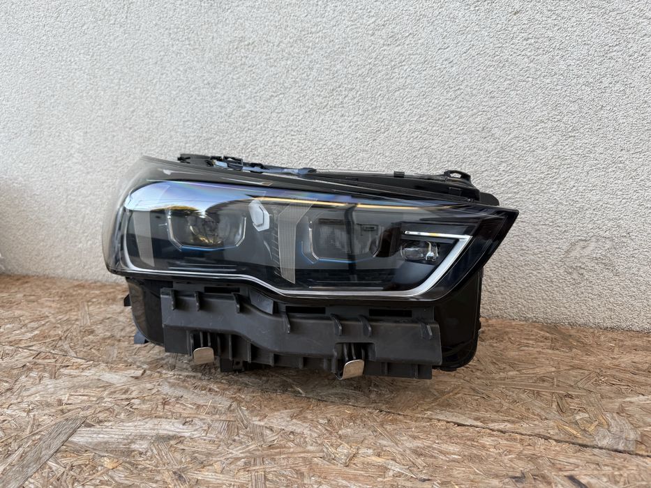 Far dreapta BMw Seria5 G60 G61 Full LED LASER Original Europa