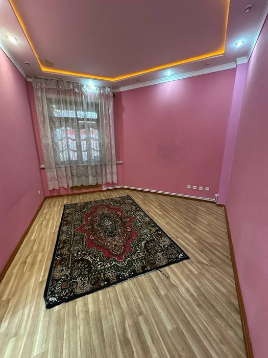 Урда, ул  Навои, 3/3/4, высокопотолочка