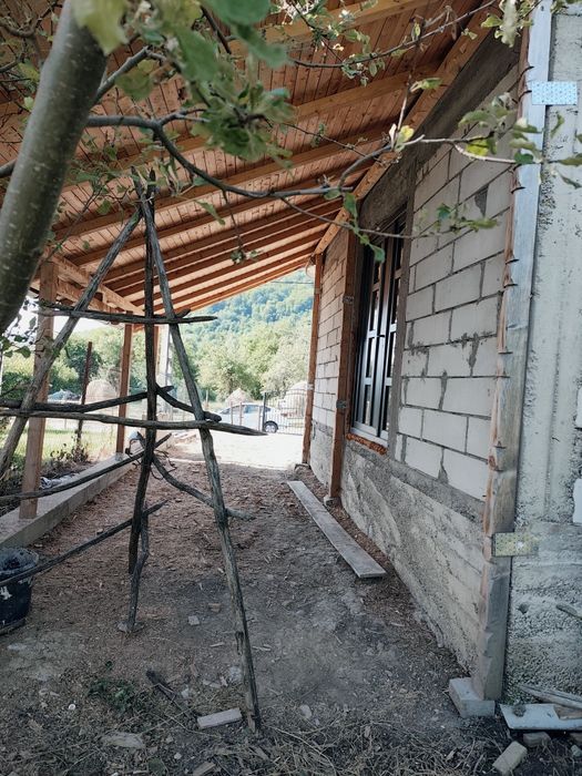 De vânzare 75000 € puțin negociabil