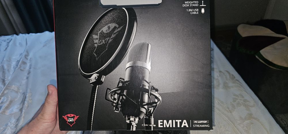 Микрофон Trust GXT 252 Emita Streaming черный