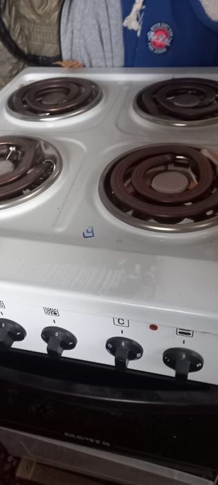 Электрическая плита “Мечта»