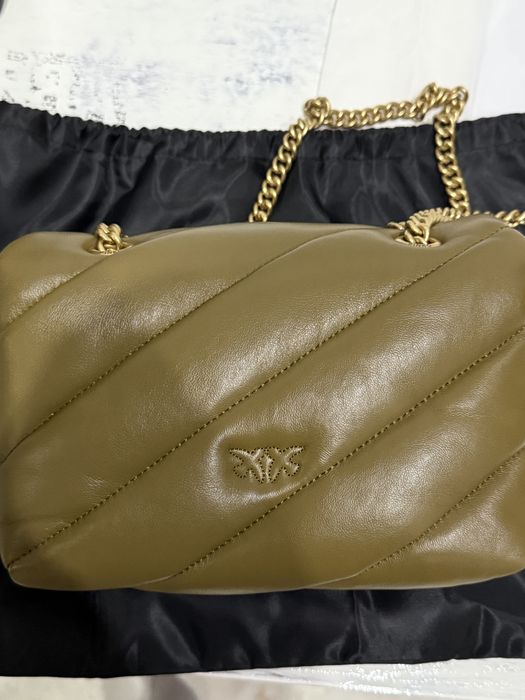 Кожена чанта Pinko