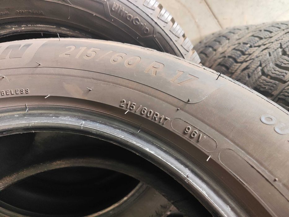 4бр.летни гуми 215/60/17 Michelin
