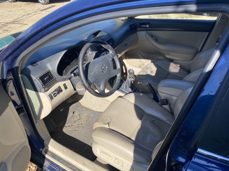 Toyota Avensis Тойота Авенсис 2.0 d4d 116 кс На части!