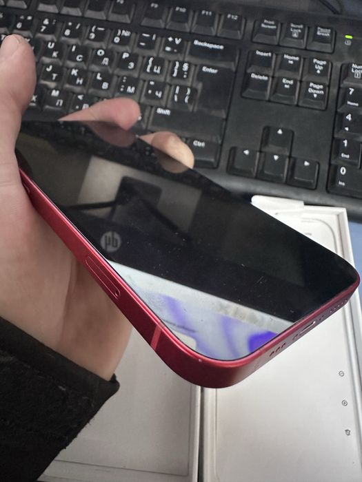 Iphone 13 red 100% батерия 128gb