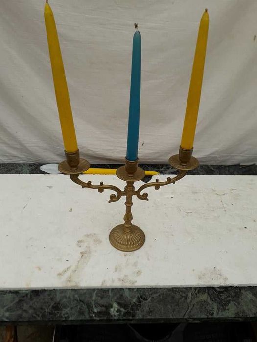 Sfesnic cu trei brate