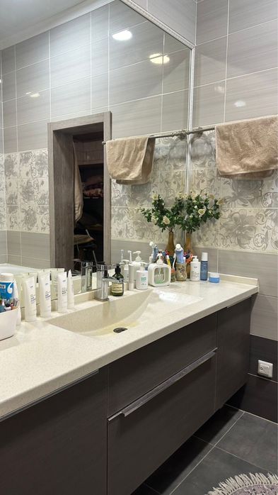 Сдам котедж  посуточно