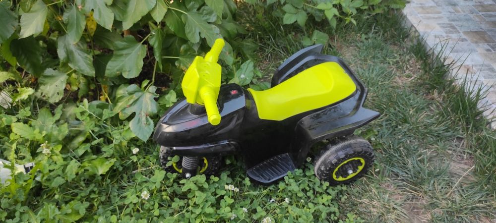 Scuter electric si masinuta elctrica copii