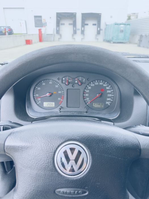 Vând Golf 4, 1.6 benzină