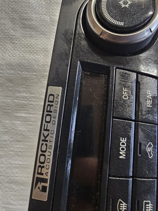 Panou Comanda AC Clima Mitsubishi Shogun Pajero 2006 - 2011 7820A139XA