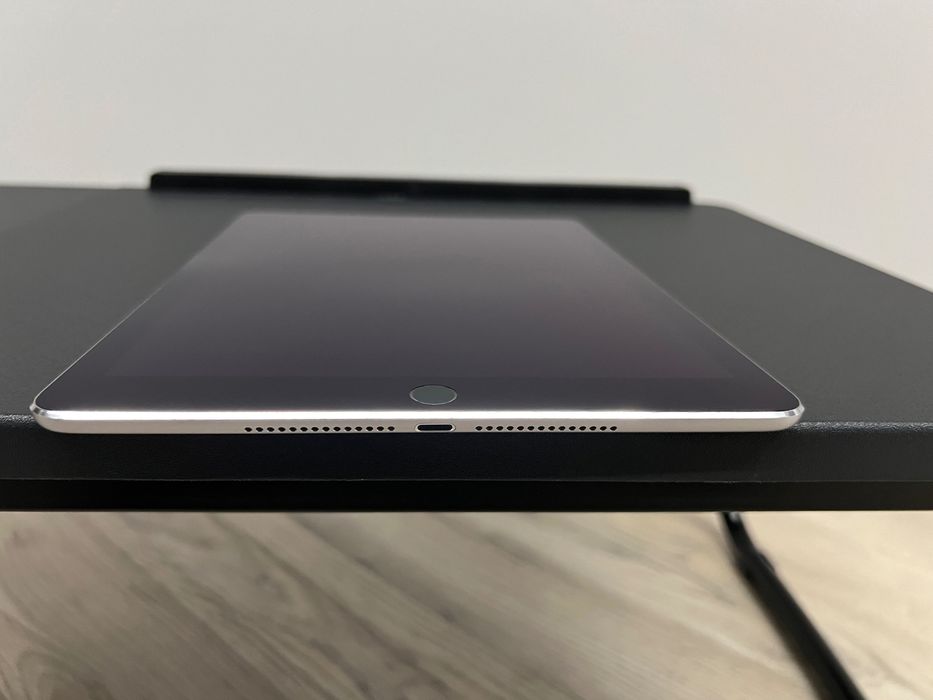 iPad Air 2 128GB Wi-Fi + Cellular (4G/SIM)