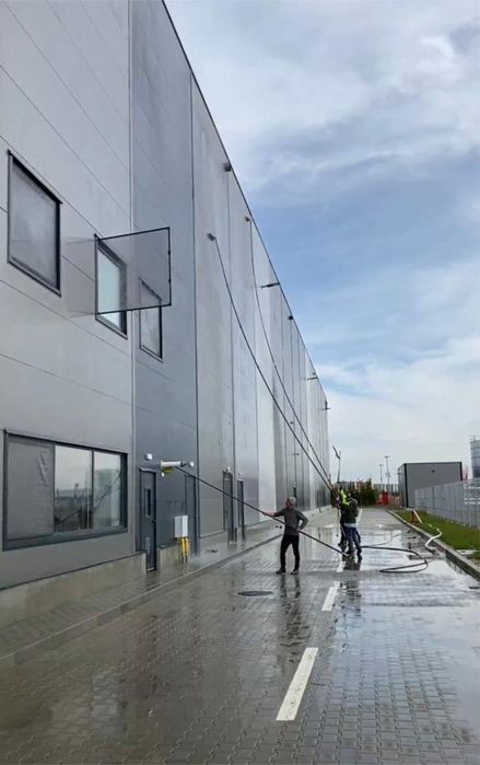 Spalam hale industriale curatam spalat productie spal hala geamuri dal