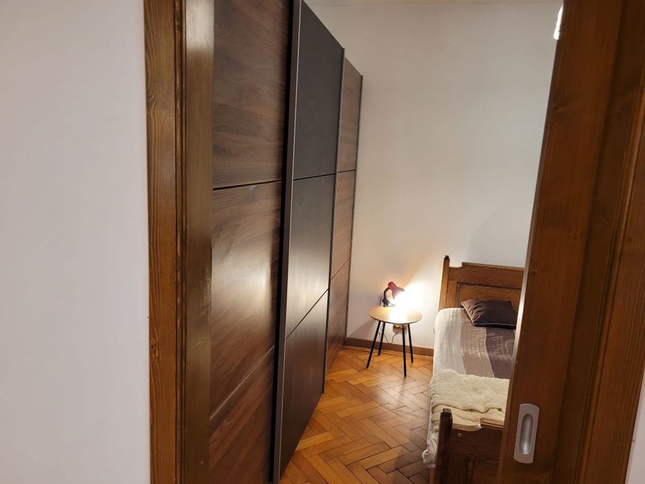 Inchiriez apartament in Complexul Studentesc langa Facultatea de Drept