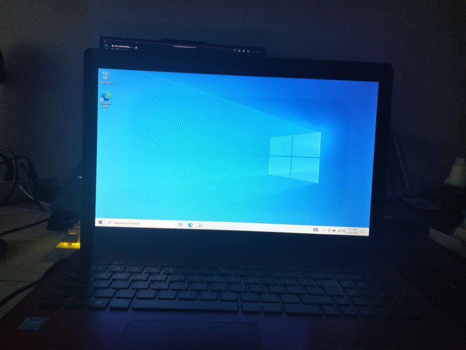 Laptop Asus X553S